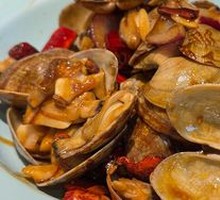 Spicy Boiled Clams