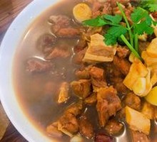 Braised Beef Shin with Noodles