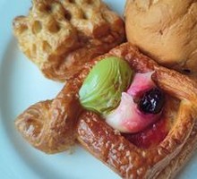 Fruit Danish