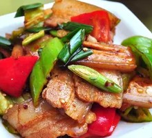 Old Grandma's Spicy Pork with Sauce