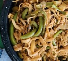 Braised Pork Ribs Noodles