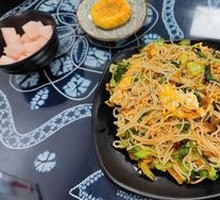 Stir-Fried Rice Noodles