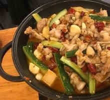 Spicy Pickled Pepper Frog Legs