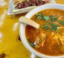 Tomato and Egg Noodle Soup