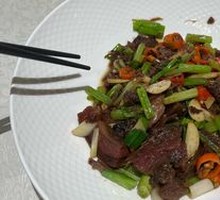 Stir-Fried Beef Head Meat