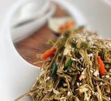 Stir-fried Mulan Shoots