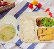 Cantonese Boiled Chicken Rice