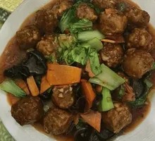 Stir-Fried Vegetarian Meatballs