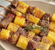 Pineapple Beef Skewers
