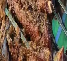 Charcoal-grilled Hand-held Meat