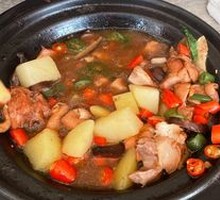 Stewed Chicken with Brown Sauce