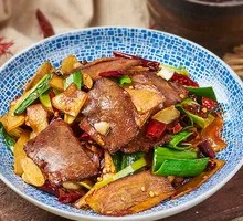 Stir-fried Beef with King Oyster Mushrooms