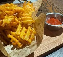 Thick-cut Potato Strips