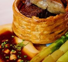 Napoleon Wellington Steak