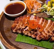 Grilled Pork Neck Meat with Vegetable Salad