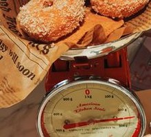 Doughnut Shrimp Cake