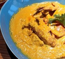 Signature Curry Crab