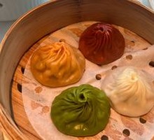 Four-color Steamed Dumplings