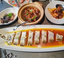 Jasmine Chicken Soup Steamed White Fish