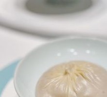 Crab Roe Soup Dumplings