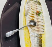 Steamed Large White Fish
