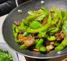 Xiang-style Pepper and Pork Stir-fry