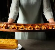 Grilled Sea-Hooked Yellow Croaker in Copper Plate