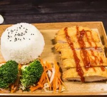 Nostalgic Chicken Rice Bowl