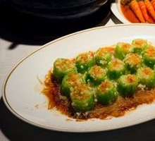 Golden Garlic and Scallop Steamed Guangdong Sponge Gourd