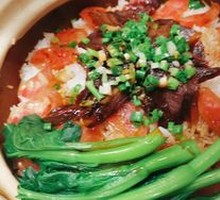 Cantonese腊味 Baozi Rice in Clay Pot