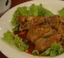 Ginger-Flavored Dongpo Pork Knuckle