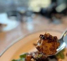 Zhanjiang-Style Stir-Fried Lobster