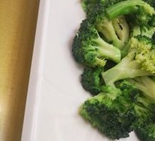Stir-Fried Broccoli