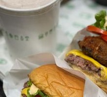 Cheese Beef Mushroom Burger