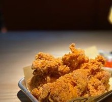 Beer-battered Chicken with American Hot Sauce