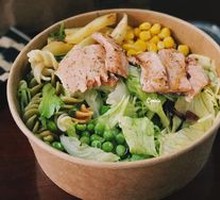 Smoked Salmon & Chicken Salad