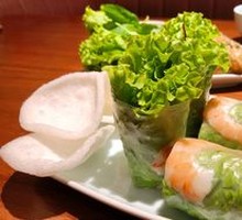 Special Fresh Shrimp Rolls