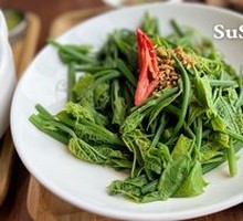 Clear Dipping Cucumber Shoots