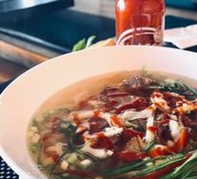 Vietnamese Train Station Bahn