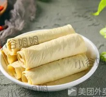 Oil-soaked tofu skin