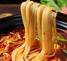 Noodle Soup Outside the School Gate