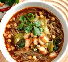 Classic Spicy and Sour Noodles