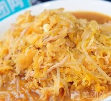 Sour Cabbage Noodles