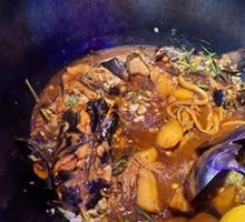 Stewed Fish in Iron Pot