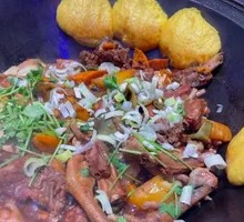 Pork Rib and Chicken Claw Hot Pot