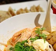 Singapore Bean Sprout Laksa Noodles