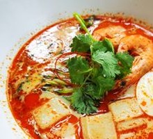 Singaporean Satay Seafood Noodles
