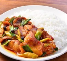 Spicy Pork Stir-fry Rice Bowl