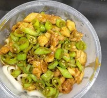 War Bean Chicken Noodles