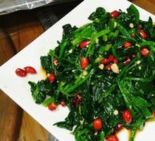 Pine Nut Spinach